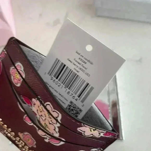 Kate Spade floral slim cardholder - Picture 3 of 3